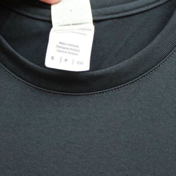 GILDAN casual graphic jersey T-shirt black NWOT women’s S - Picture 9 of 14